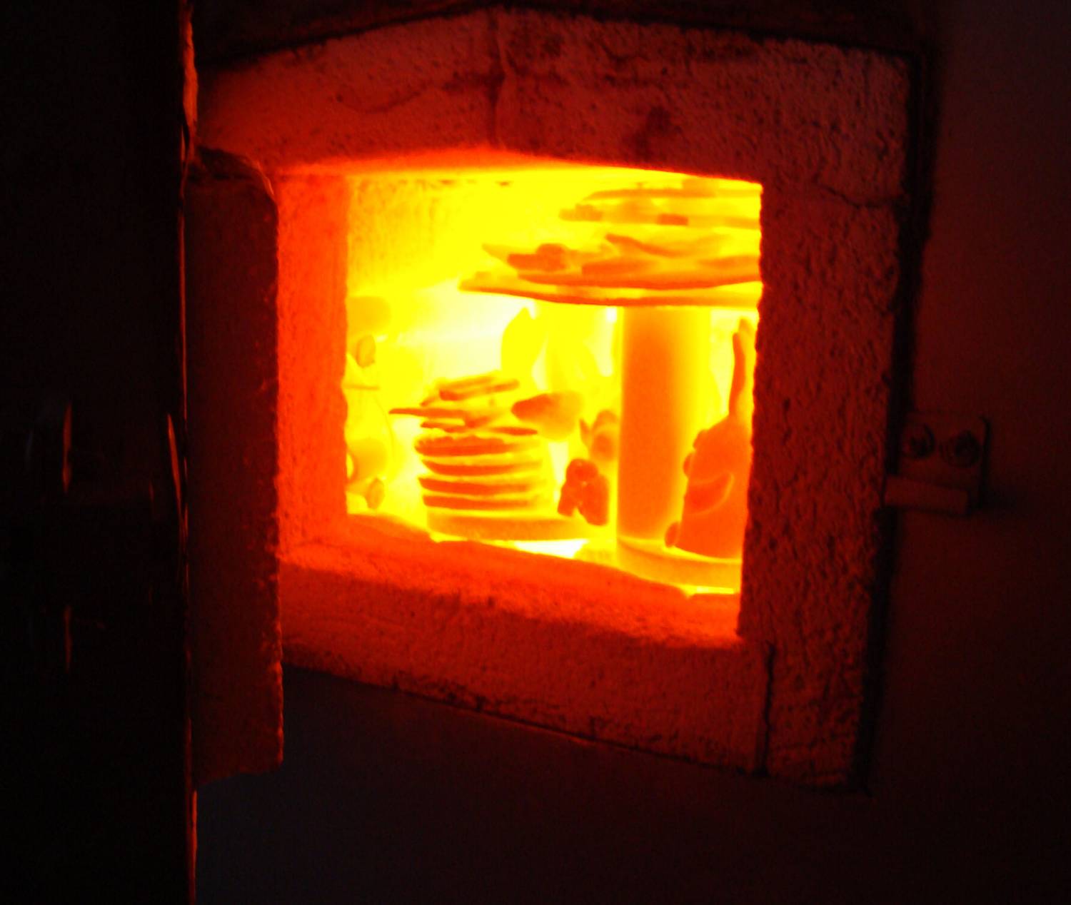 Обжиг керамической плитки для напольного покрытия
